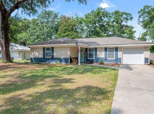 52 Powder Horn Rd, Saint Marys, GA 31558