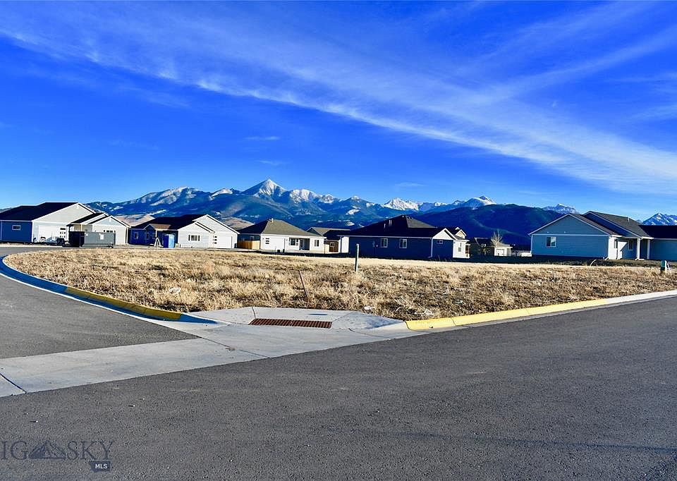 1st image of 1008 Pryor Ln