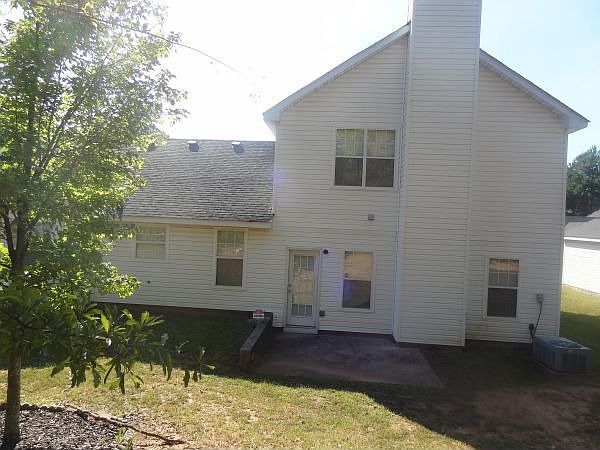 2nd image of 2870 Rambling Way