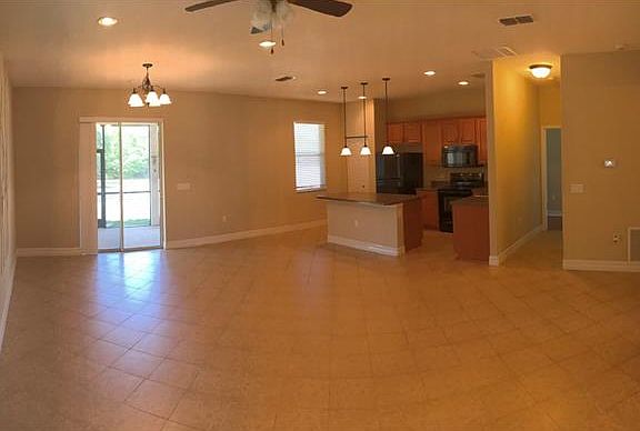 4th image of 11155 Running Pine Dr