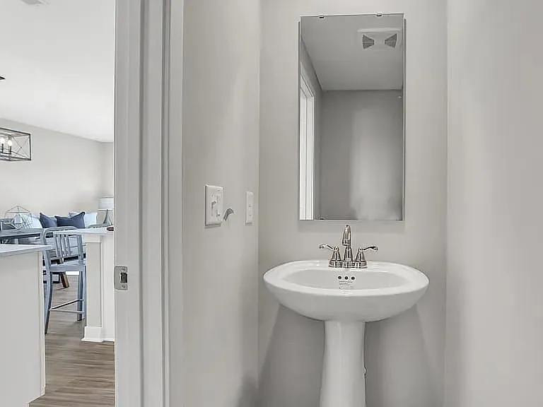 15243 Farrington Way — Photo 6