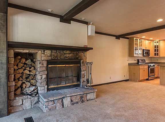 5th image of 227 Squaw Valley Rd #15