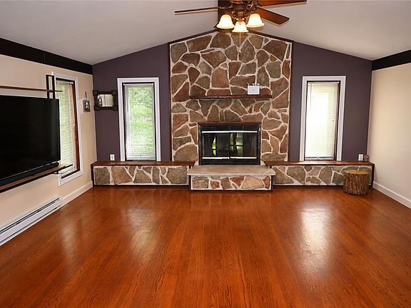 2nd image of 116 Hawk Ln
