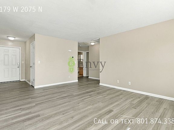 3rd image of 2179 W 2075 N