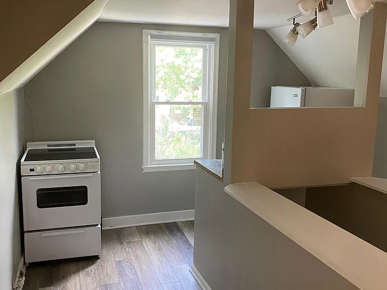 707 N William St #B — Photo 5