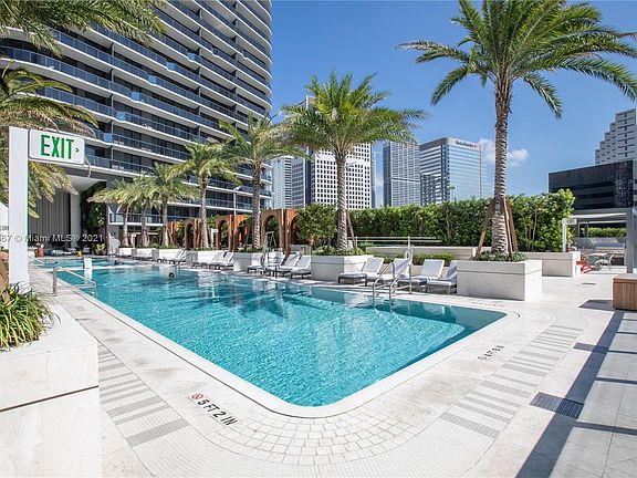 2nd image of 801 S Miami Ave #15