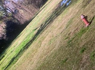 Miles St, Lutcher, LA 70071