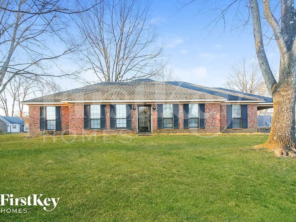 3333 Summerhill Dr