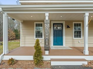 52 Summer St, Rehoboth, MA 02769