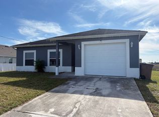 3019 26th St SW, Lehigh Acres, FL 33976