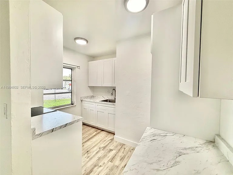 1942 NE 172nd St #1942 — Photo 3