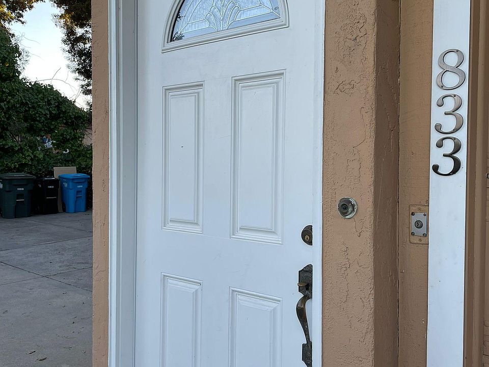 1st image of 833 Edgehill Dr