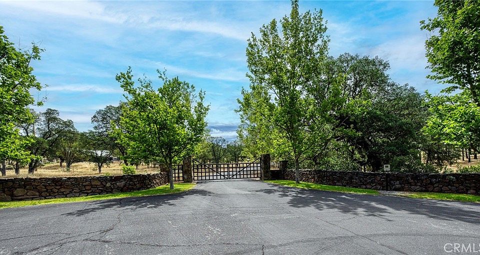 1st image of 21187 Buckeye Ct Lot 10