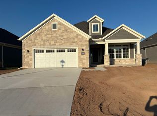 2488 E Baldeagle Dr, Appleton, WI 54913