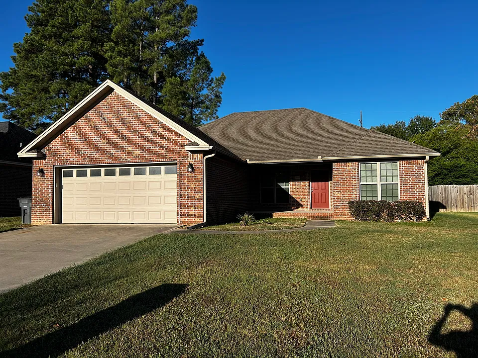 1025 Hope Ln