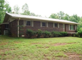 23 Big Jim Dr, Cleveland, GA 30528