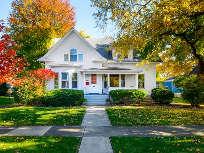 116 S Wright St, Naperville, IL, 60540