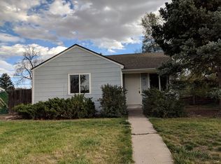 890 Kingston St, Aurora, CO 80010