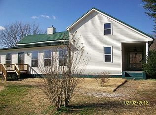 483 Collins Rd, Cleveland, GA 30528