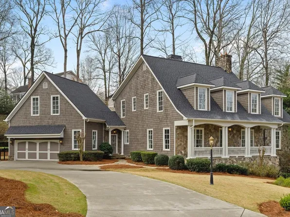 1863 Baynham Dr, Dunwoody, GA 30338