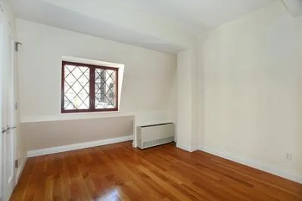 Rented by Corcoran | media 33
