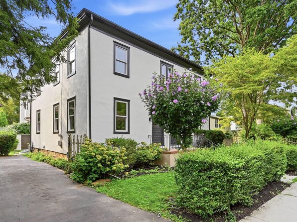 3 Willow St