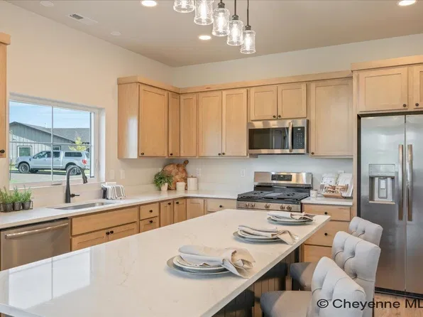 1421 Open Range Rd, Cheyenne, WY 82007