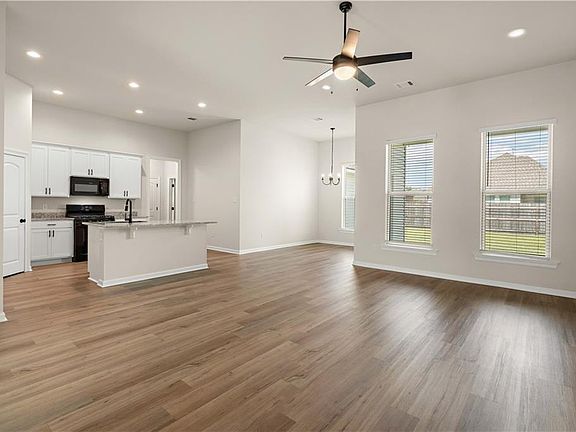 3rd image of 75368 Sydney Dr