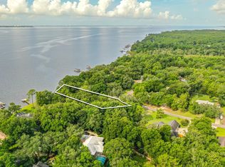 10 Cedar Beach Cv, Freeport, FL 32439