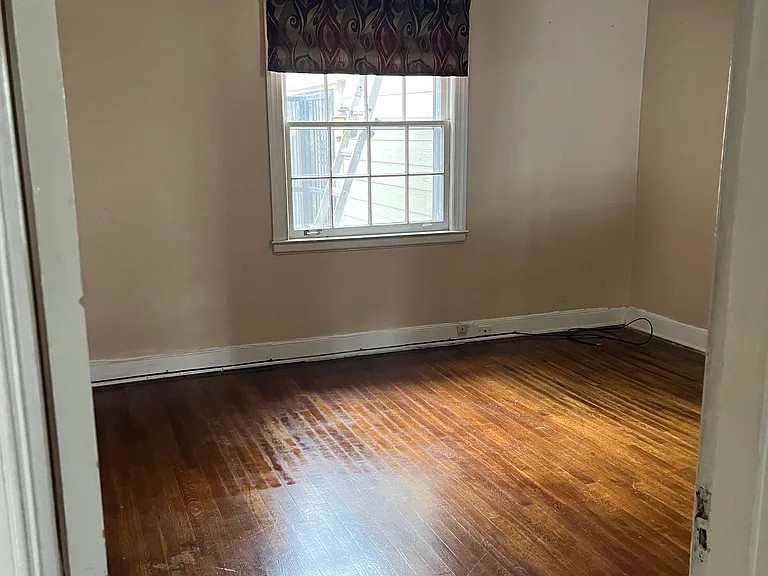 1832 Netherwood Ave — Photo 24