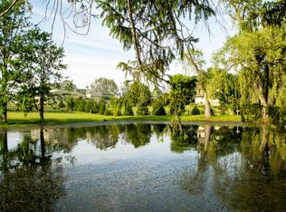 1234 Ridge Rd, Hinckley, OH 44233