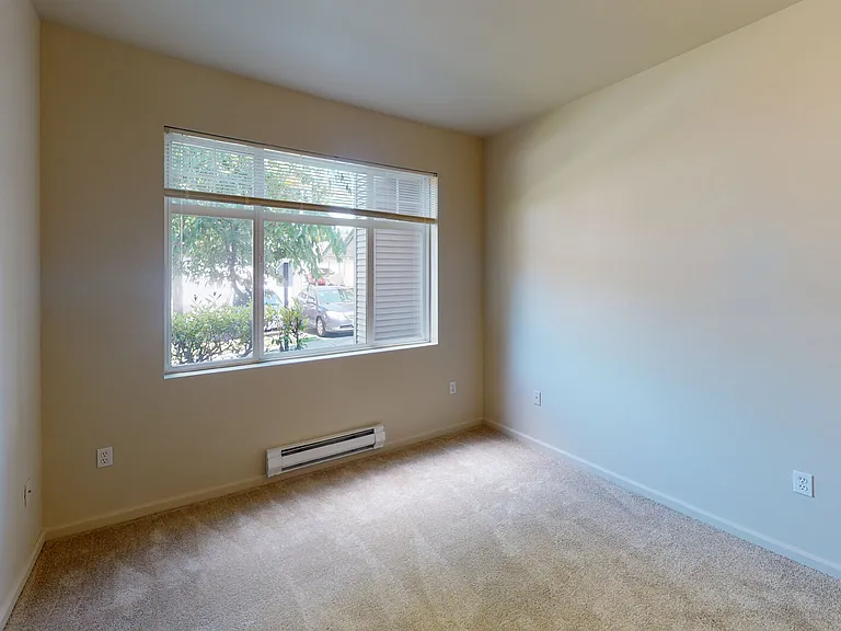 The Hawthorne Apartments — Photo 53
