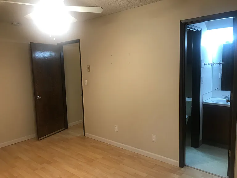 SW Terri Ct — Photo 11