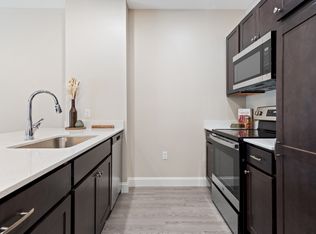 41-43 Bowers Landing Dr #43-411, Merrimack, NH 03054