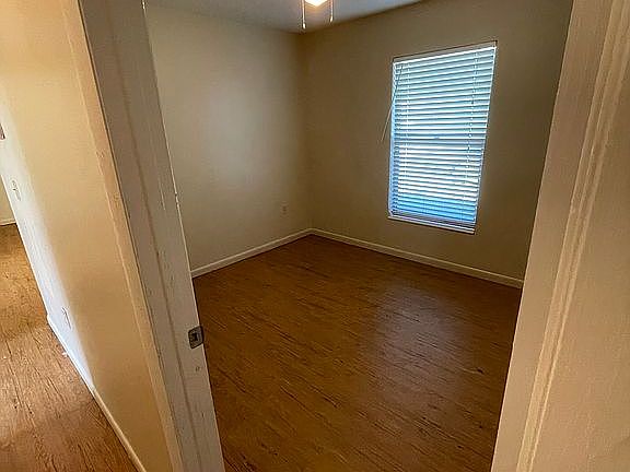 5th image of 2560 NE 167th Ave