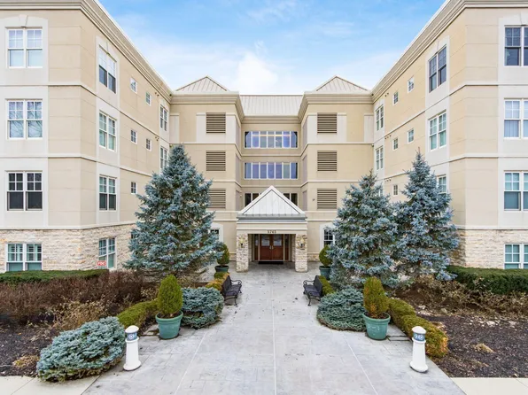 5745 Newbank Cir Suite 404, Dublin, OH 43017
