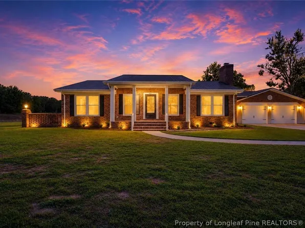 801 Pinewood Rd, Fairmont, NC 28340