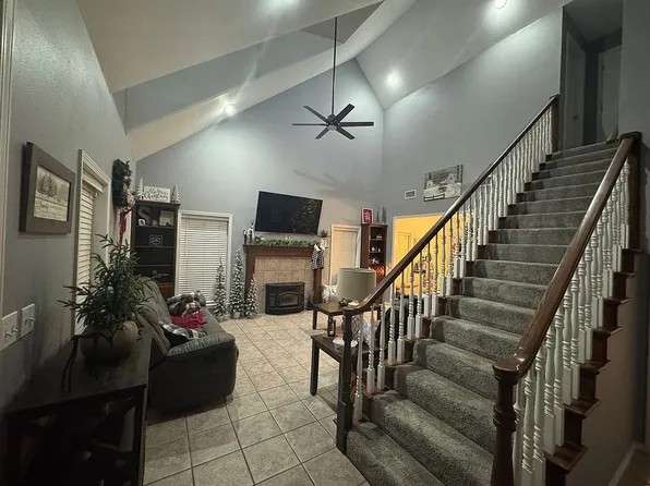 1287 Pineyridge Rd, Waldron, AR 72958