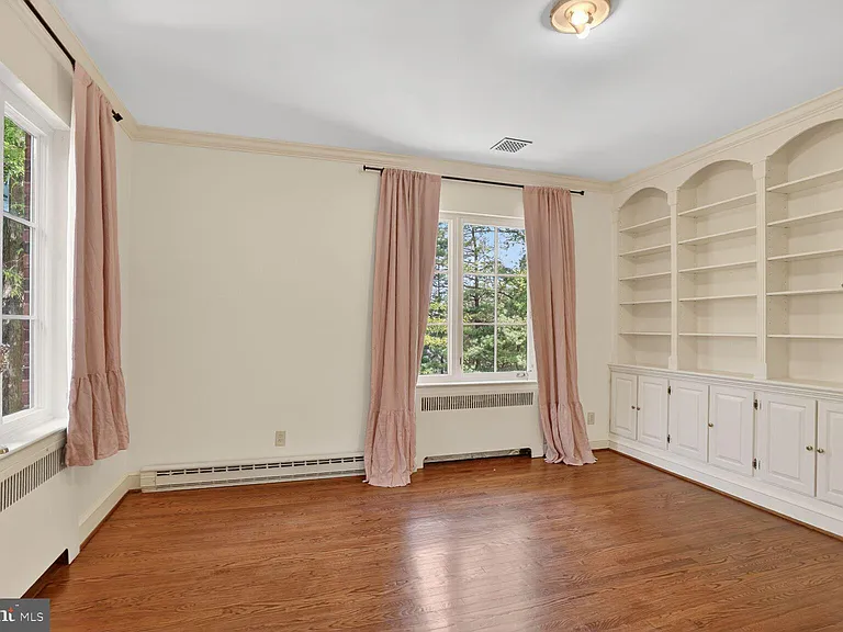 5553 Little Falls Rd — Photo 38