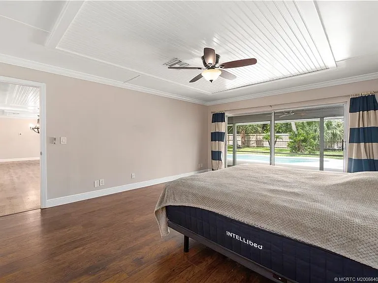 53 N Sewalls Point Rd — Photo 21