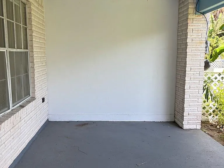 114 E Constellation Dr — Photo 15