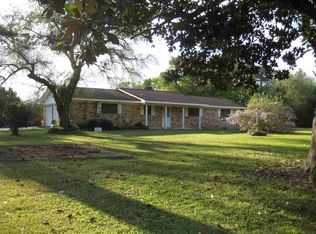905 County Road 1920, Warren, TX 77664
