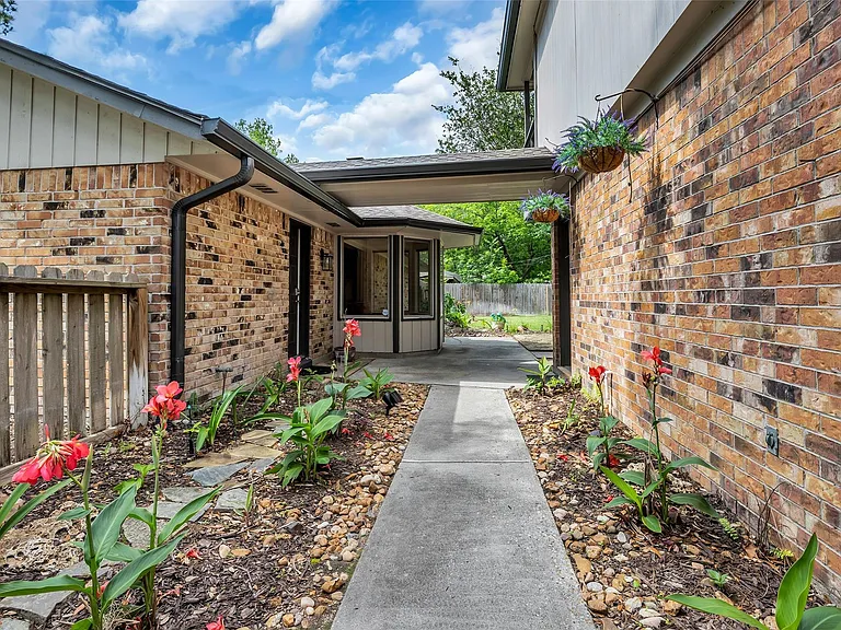 22502 Fields Ln — Photo 37
