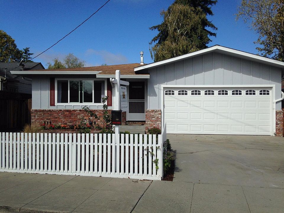 1st image of 419 Stanford Ave