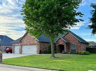 5718 Beretta Blvd, Durant, OK 74701