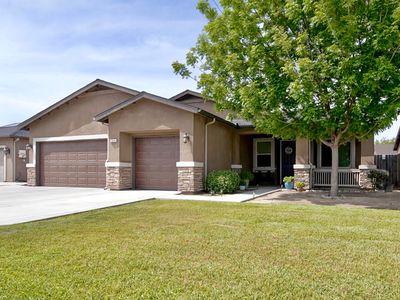 1344 W Willis Court, Hanford, CA, 93230