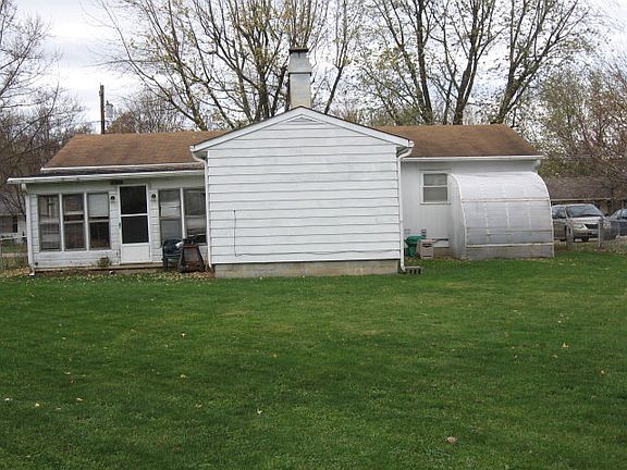 2nd image of 2486 Mercer Dr