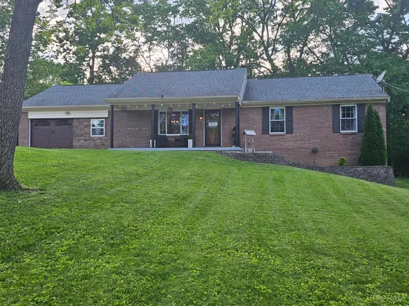 5057 Sanro Dr, Cincinnati, OH 45244