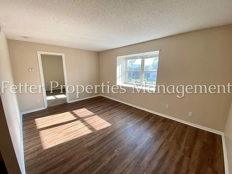 2716 N Kentucky Ave — Photo 5