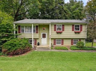 16 Hoffman Rd, High Bridge, NJ 08829